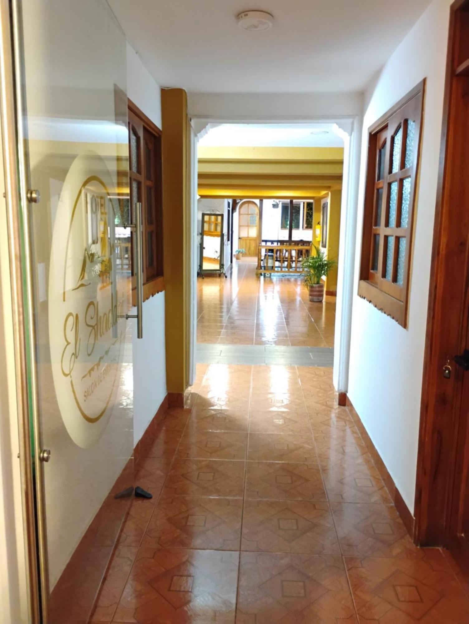 Hotel Shaddai Филандиа Екстериор снимка